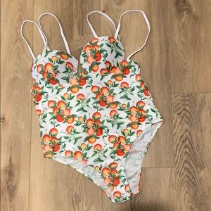 Super cute bathing suit!